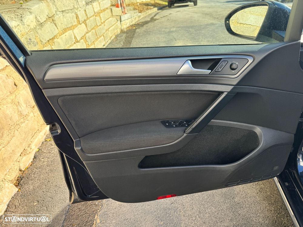 VW Golf 1.6 TDI Trendline - 13