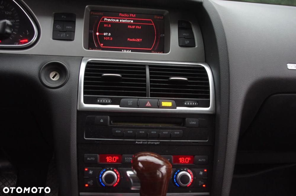 Audi Q7 4.2 FSI Quattro Tiptronic - 17