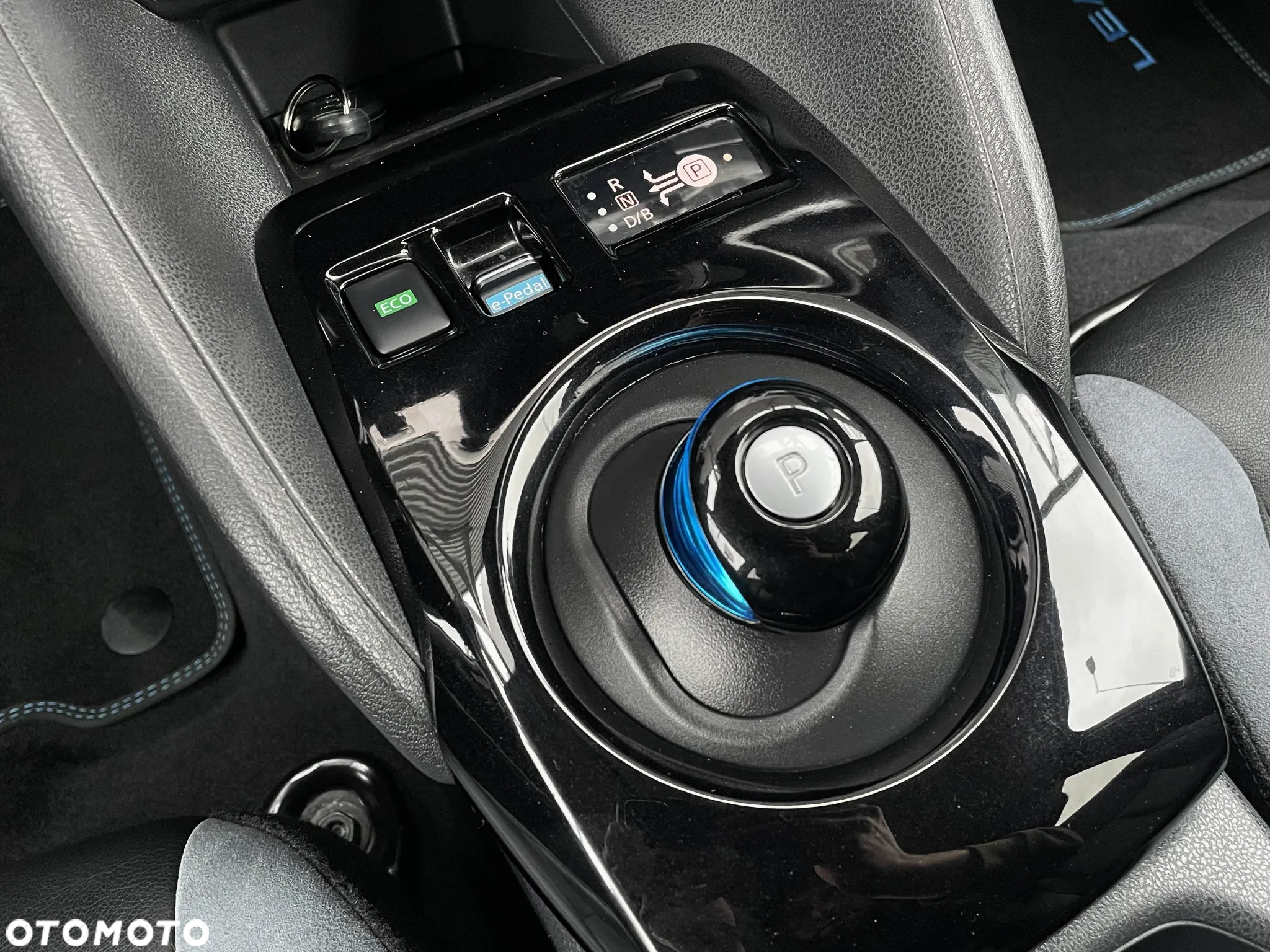 Nissan Leaf 40 kWh Tekna - 39