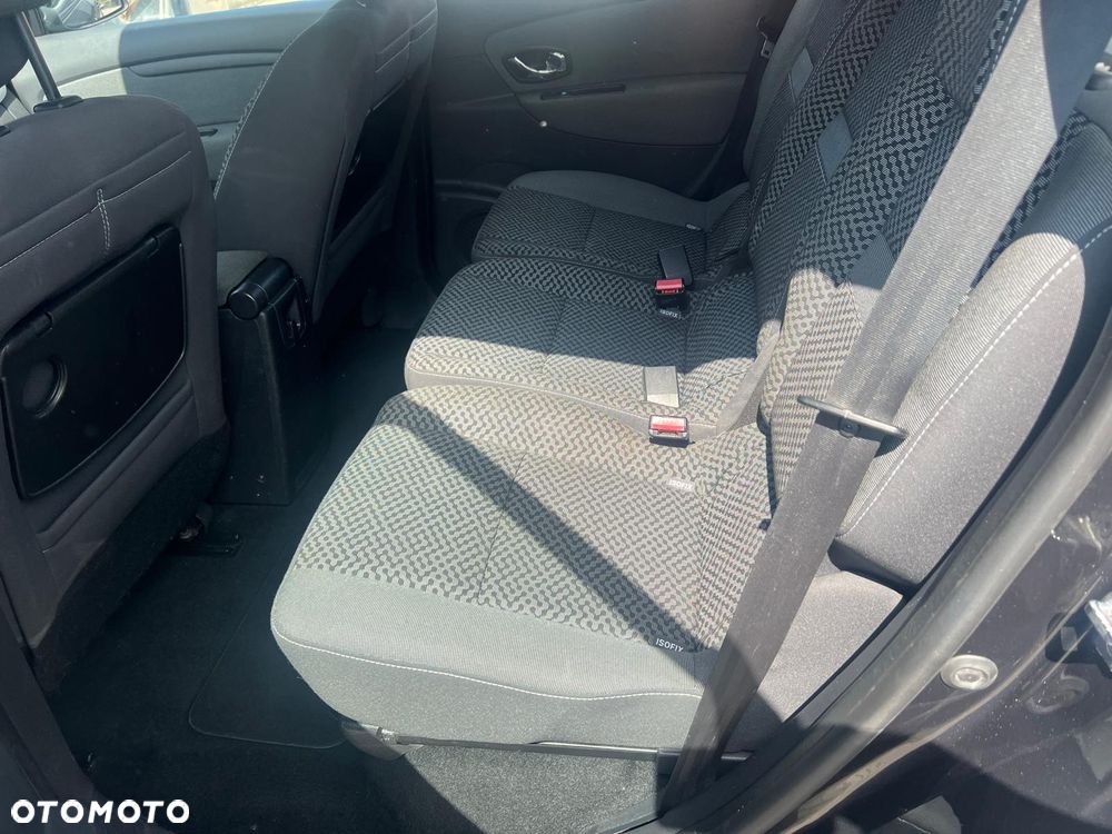Renault Scenic TCe 130 Dynamique - 9