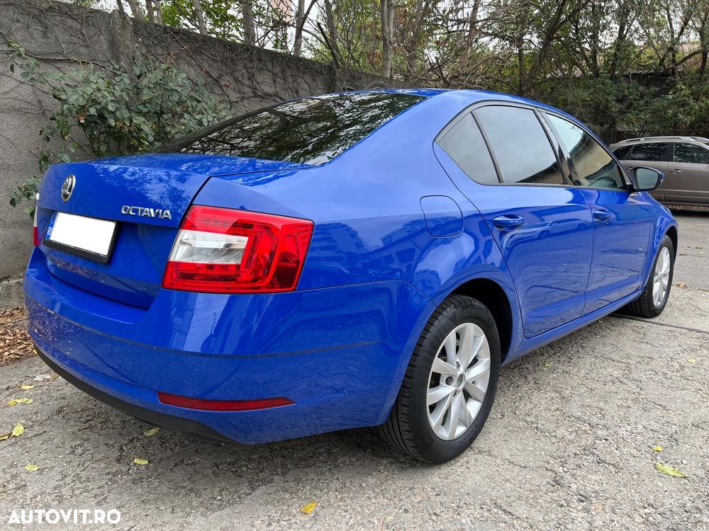 Skoda Octavia 1.6 TDI Ambition - 2
