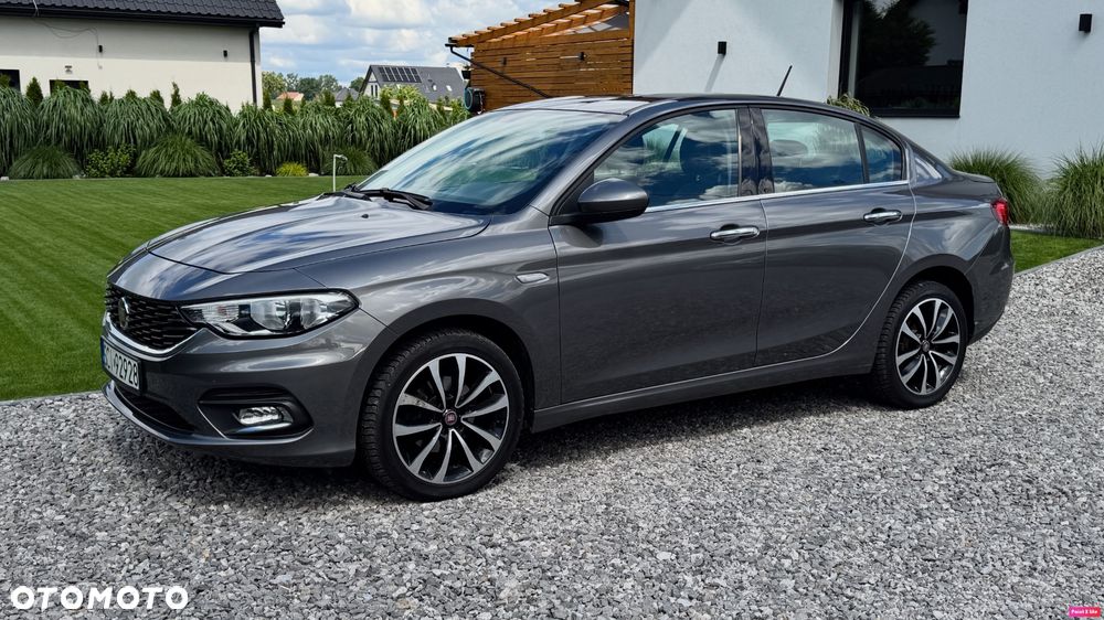 Fiat Tipo 1.6 MultiJet 16v Lounge - 23