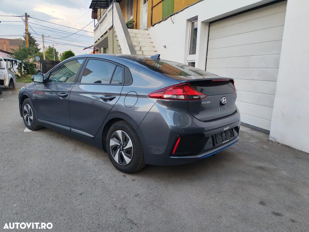 Hyundai IONIQ 1.6 GDI Style - 10