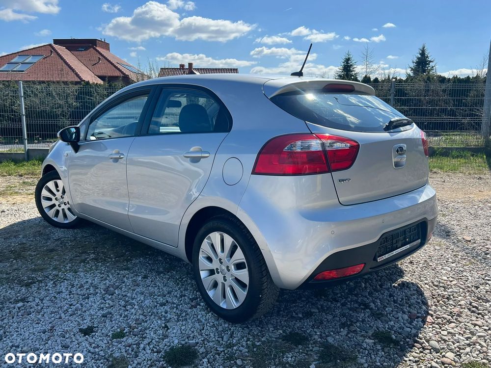 Kia Rio 1.2 Edition 7 - 6