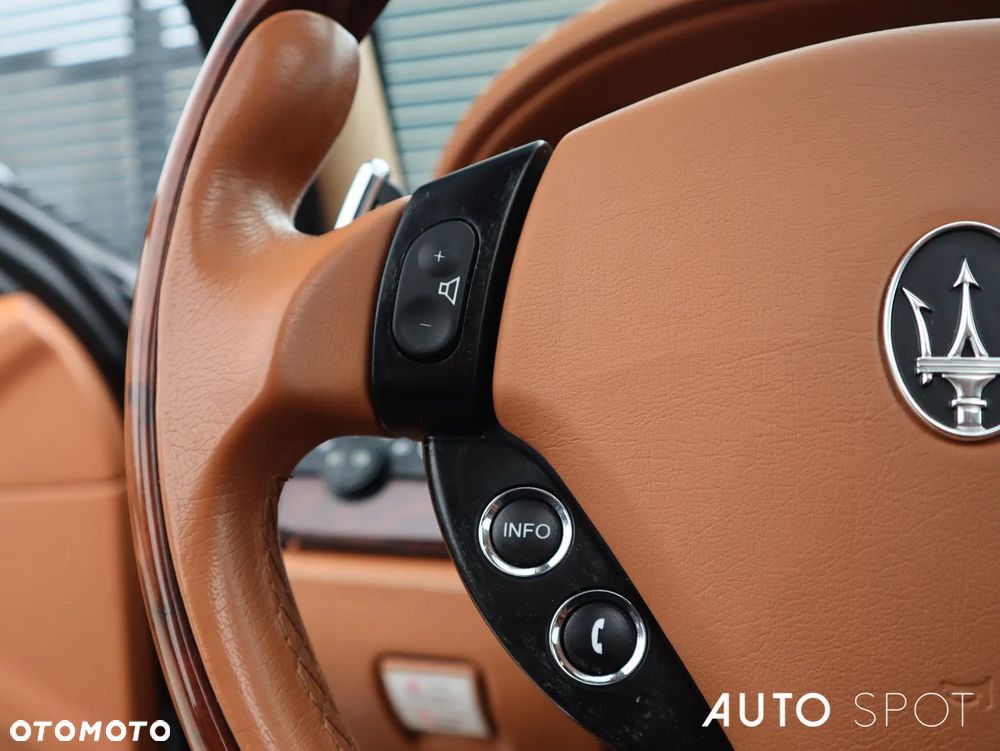 Maserati Quattroporte Automatica - 25