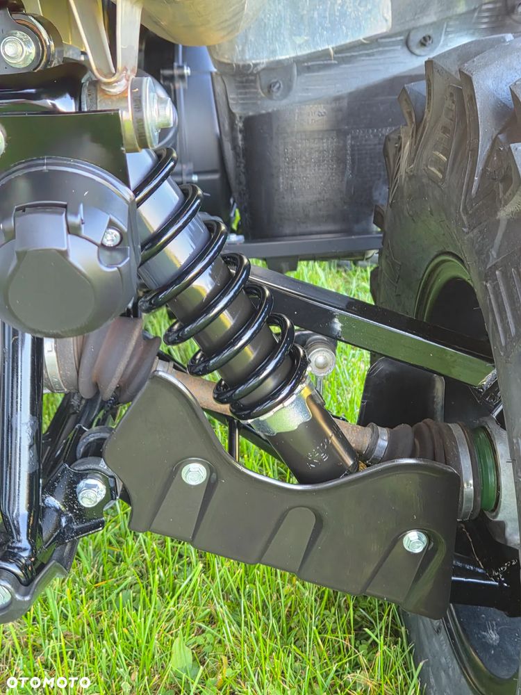 Suzuki Kingquad - 21