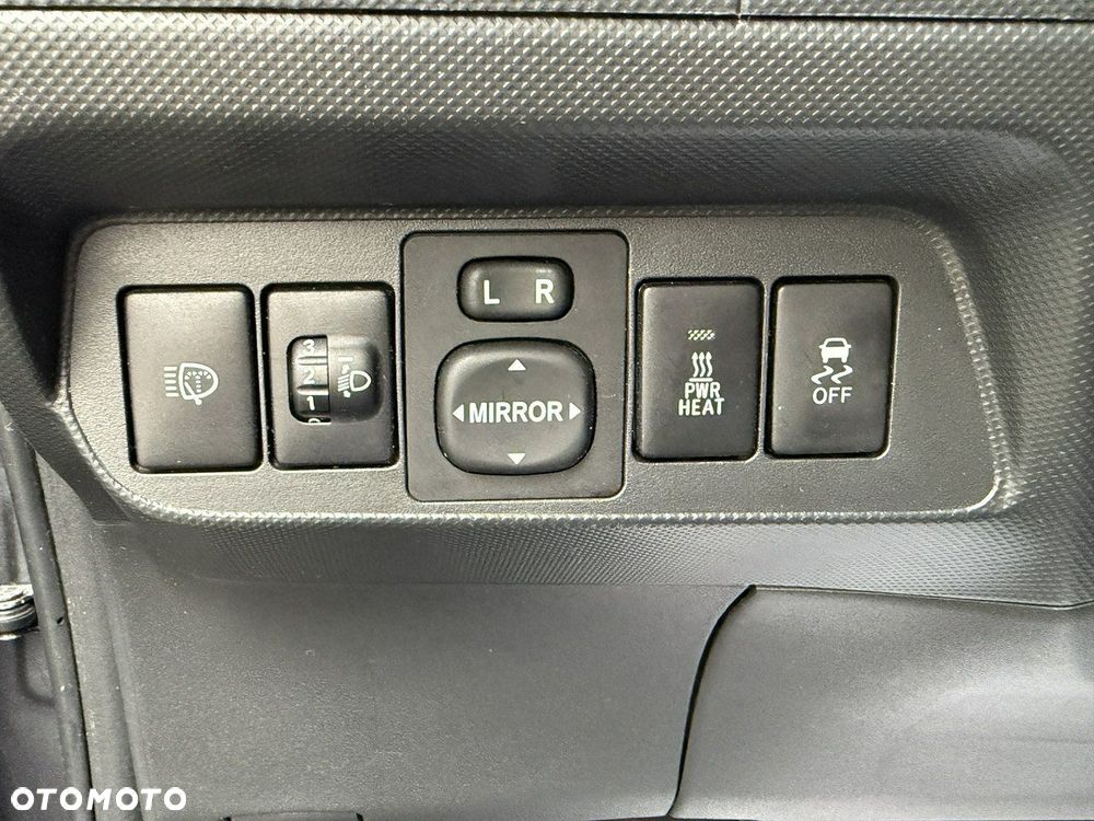 Toyota Auris 1.4 D-4D Premium - 9