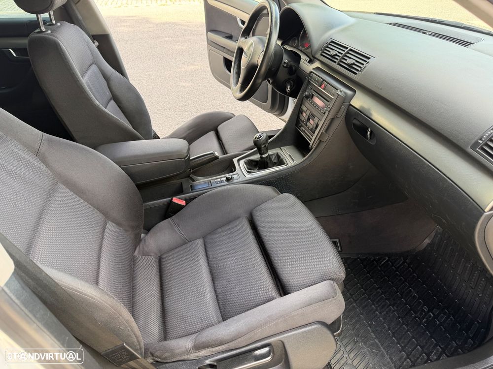 Audi A4 Avant 1.9 TDI M6 Sport - 6