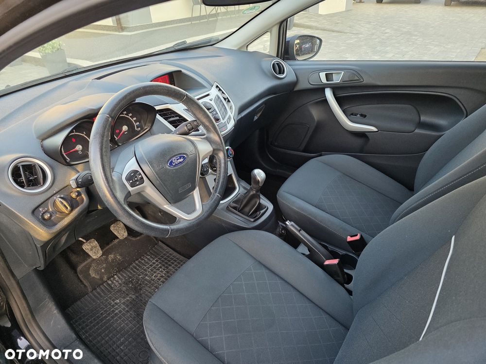 Ford Fiesta - 5