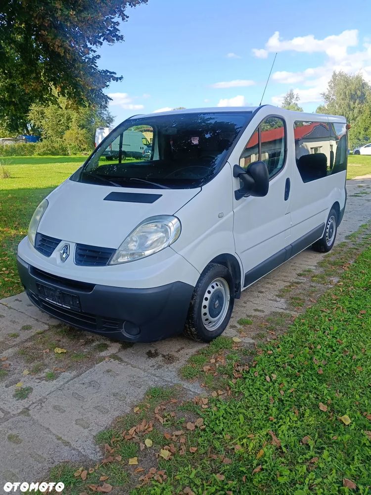 Renault Trafic - 1