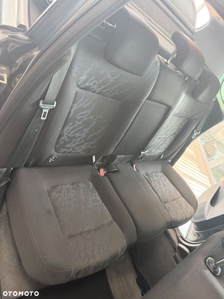 Peugeot 3008 1.6 HDi Active - 23