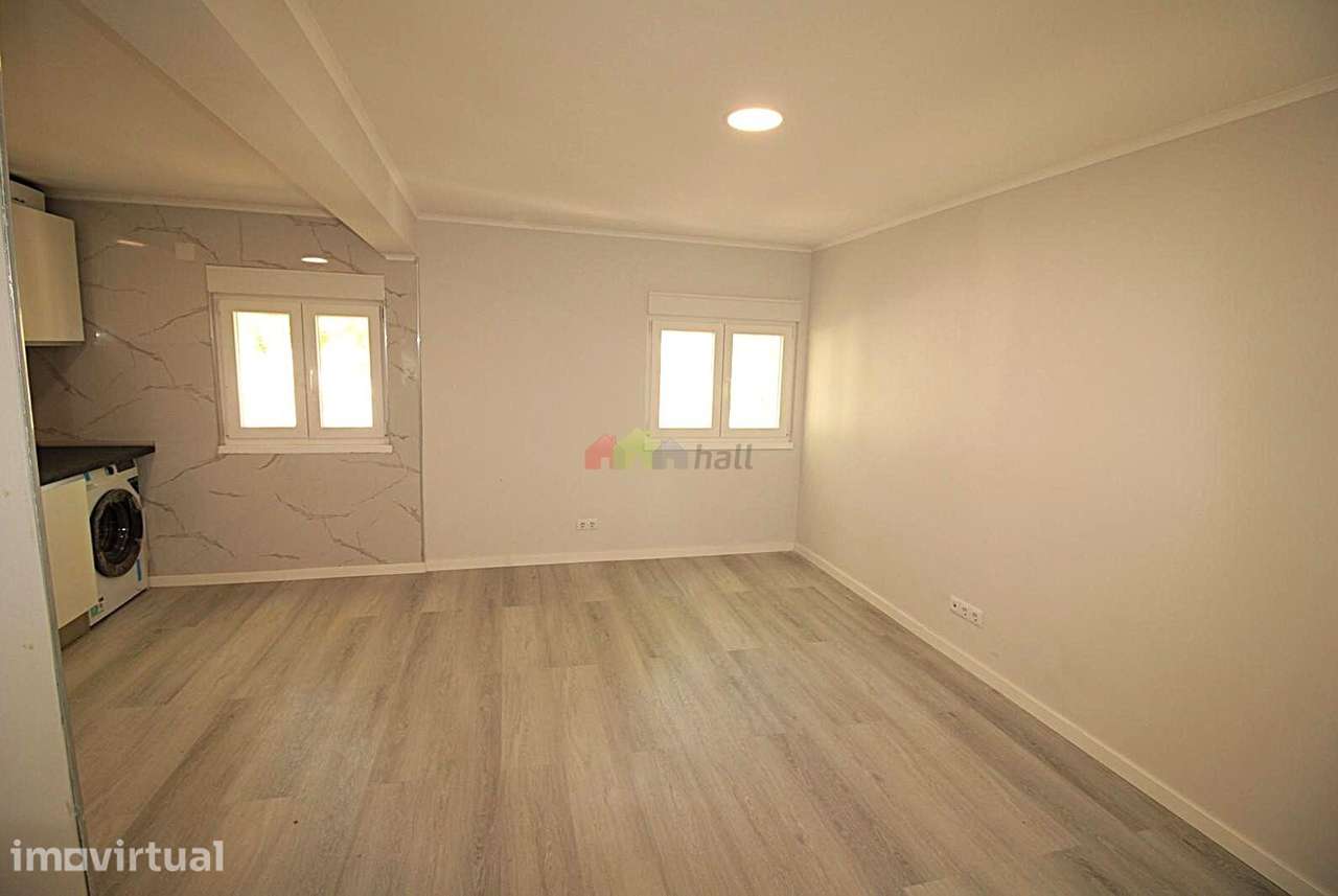 Apartamento T3, 2º andar, em Laranjeiro - Almada - Grande imagem: 4/21