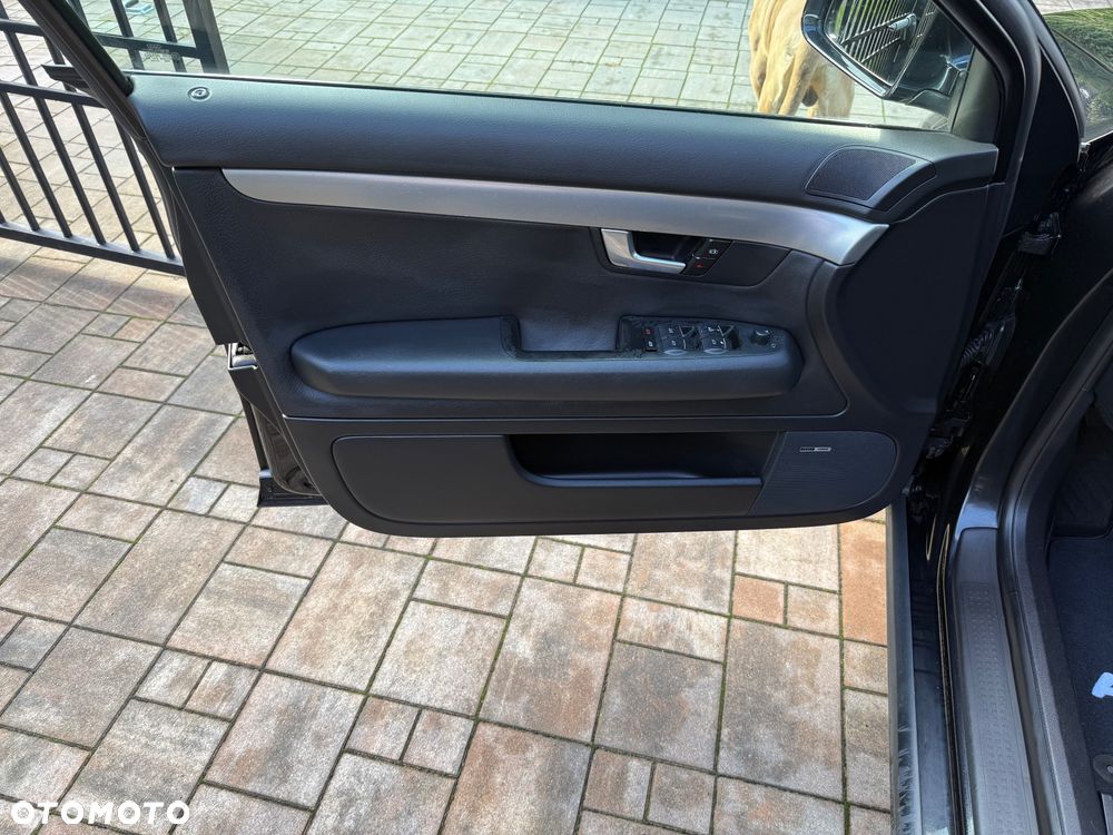 Audi A4 Avant 1.8T - 27