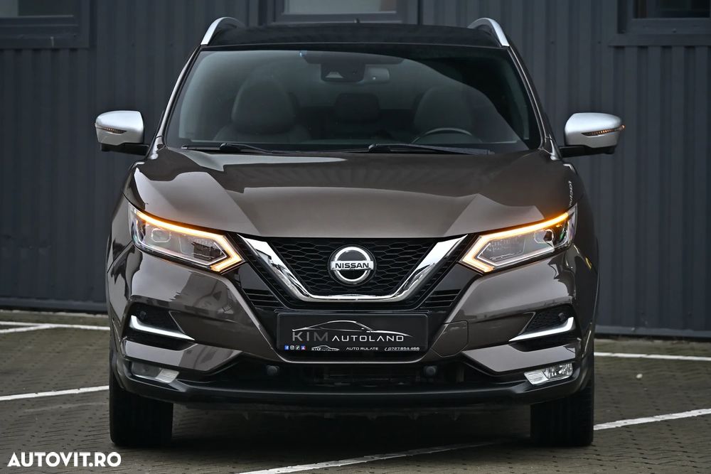 Nissan Qashqai 1.6 DCI Xtronic TEKNA+ - 25