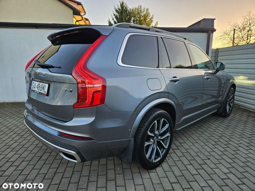Volvo XC 90 T6 AWD Momentum 7os - 17