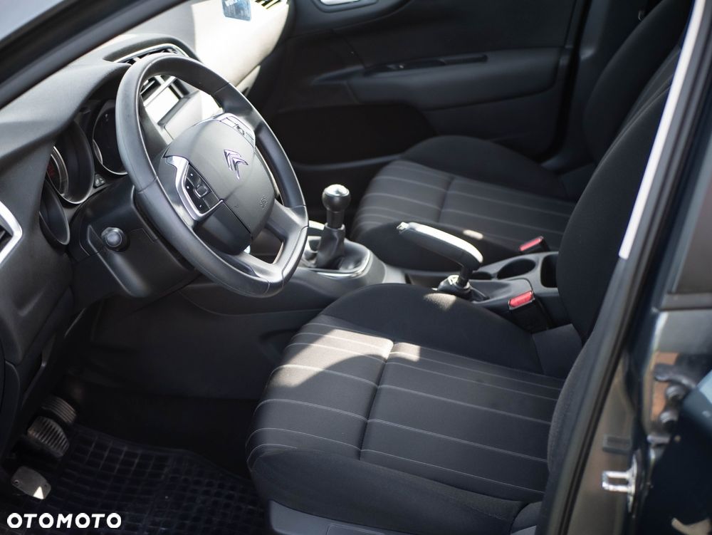 Citroën C4 1.4 VTi Attraction - 7