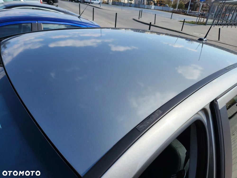 Mercedes-Benz Klasa A 150 Classic Polar Star - 10