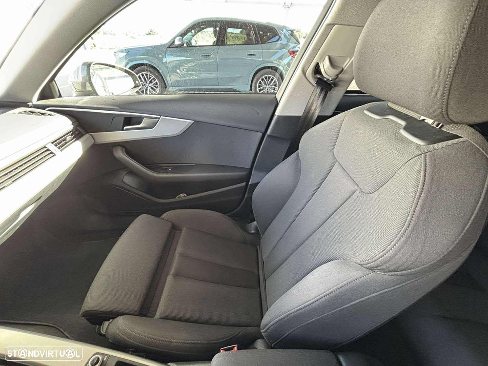 Audi A4 Avant 40 TDI S tronic advanced - 5
