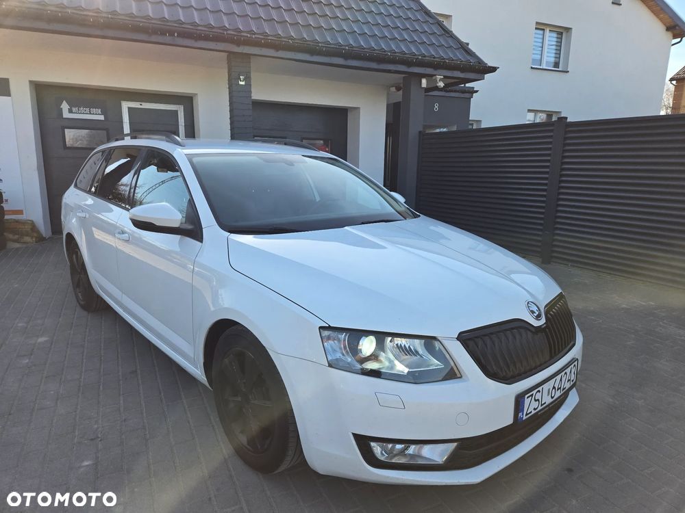 Skoda Octavia 1.6 TDI Ambition DSG - 5