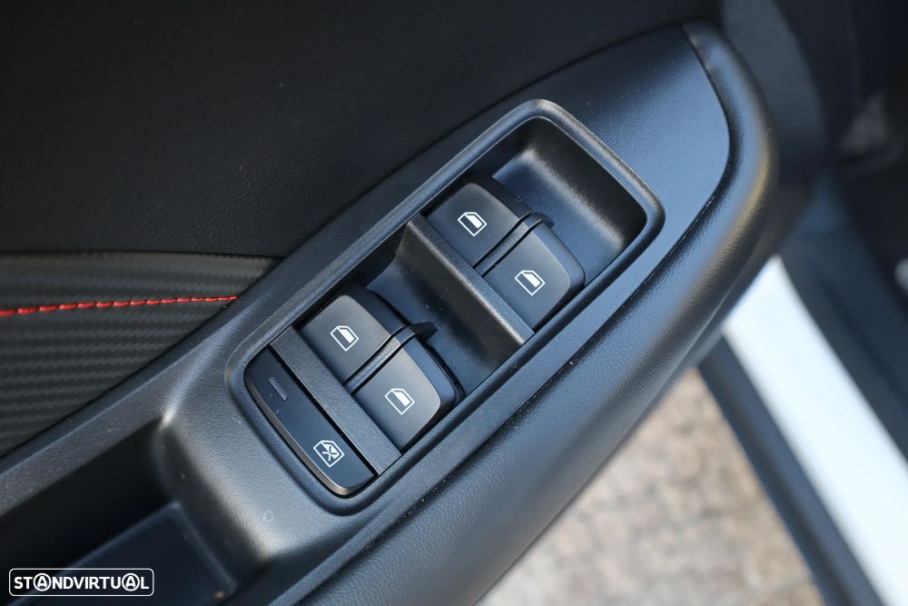 MG ZS EV 72.6 kWh Luxury - 16