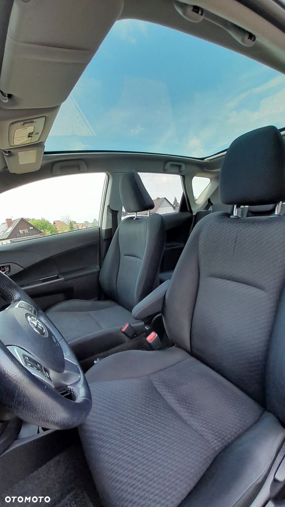 Toyota Verso S 1.4 D-4D Comfort - 10