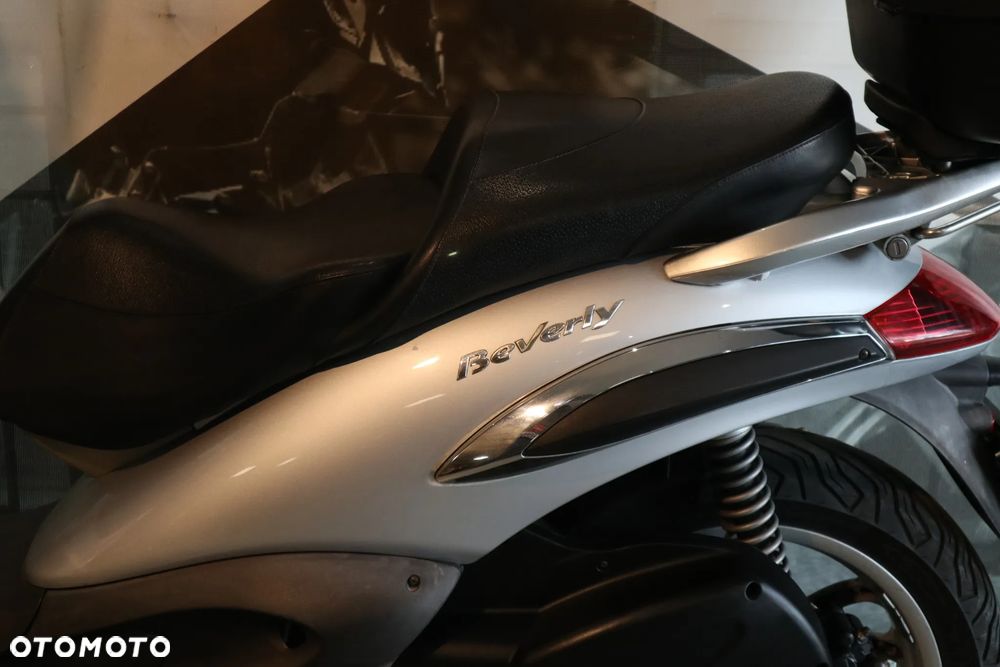 Piaggio Beverly - 7