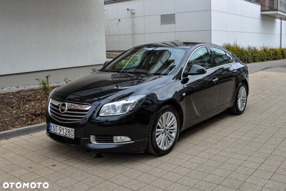 Opel Insignia - 1