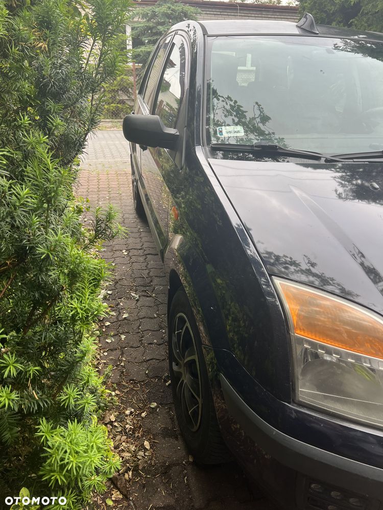 Ford Fusion - 2