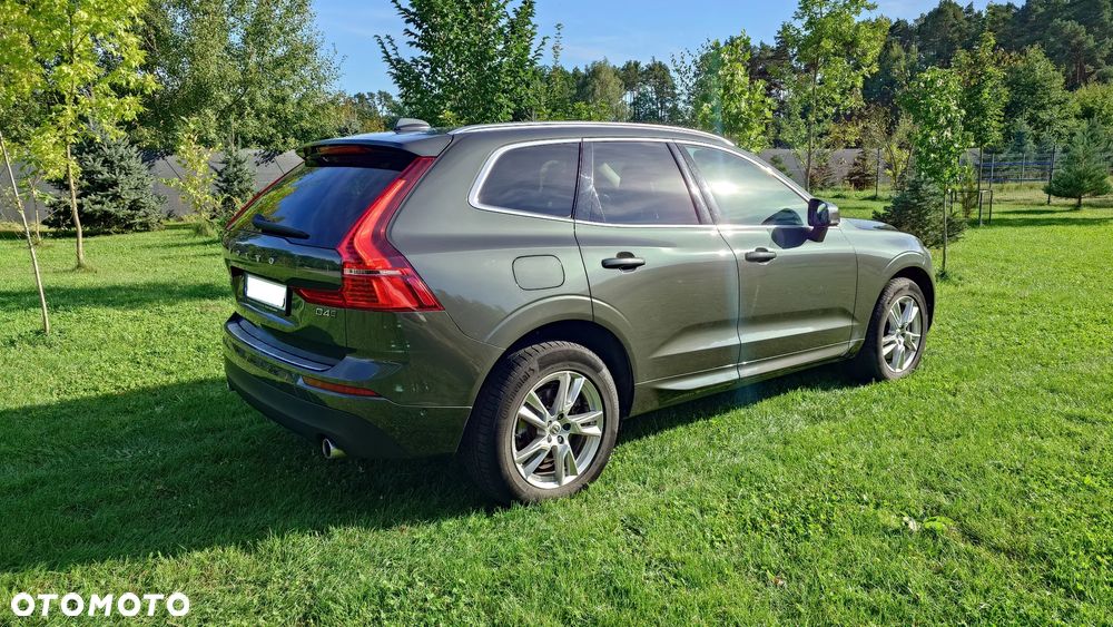 Volvo XC 60 D4 AWD Momentum - 5
