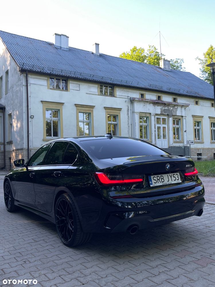BMW Seria 3 330e M Sport sport - 6