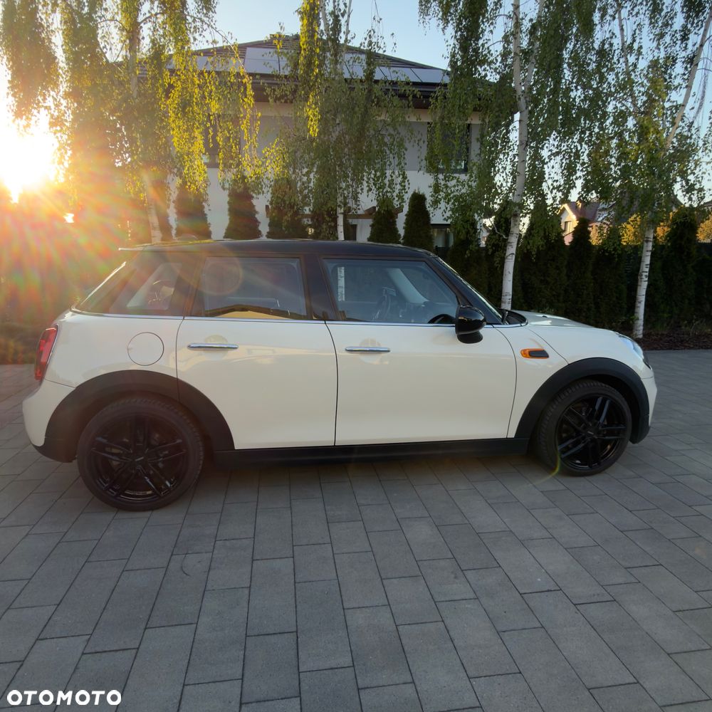 MINI Cooper Standard - 9