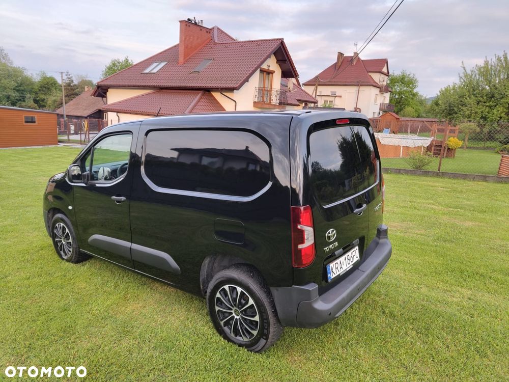Toyota Proace City - 14