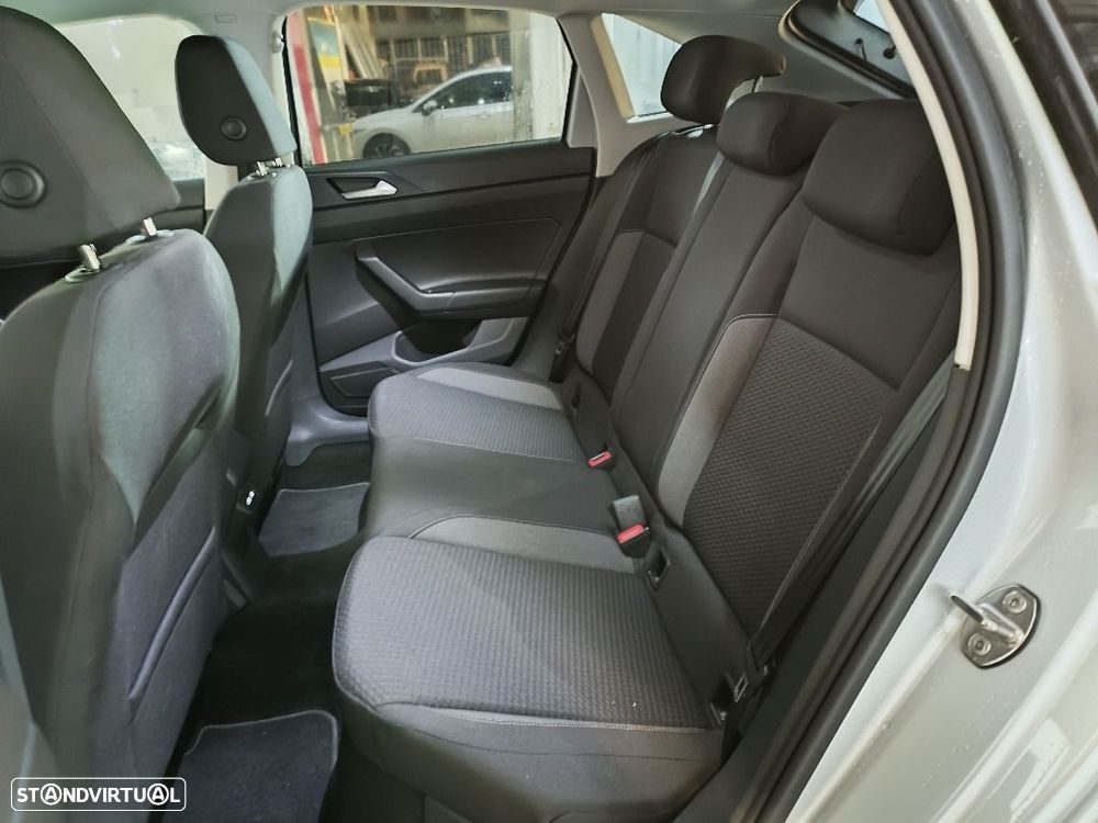 VW Taigo 1.0 TSI Urban - 11