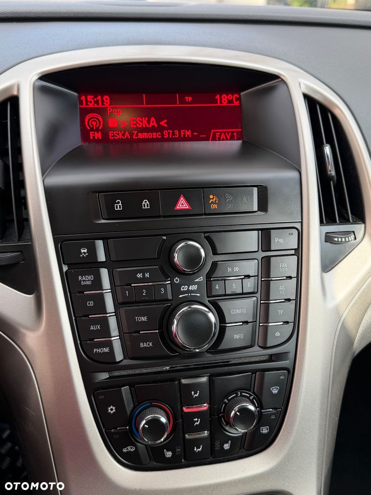 Opel Astra 1.4 Turbo Innovation - 11