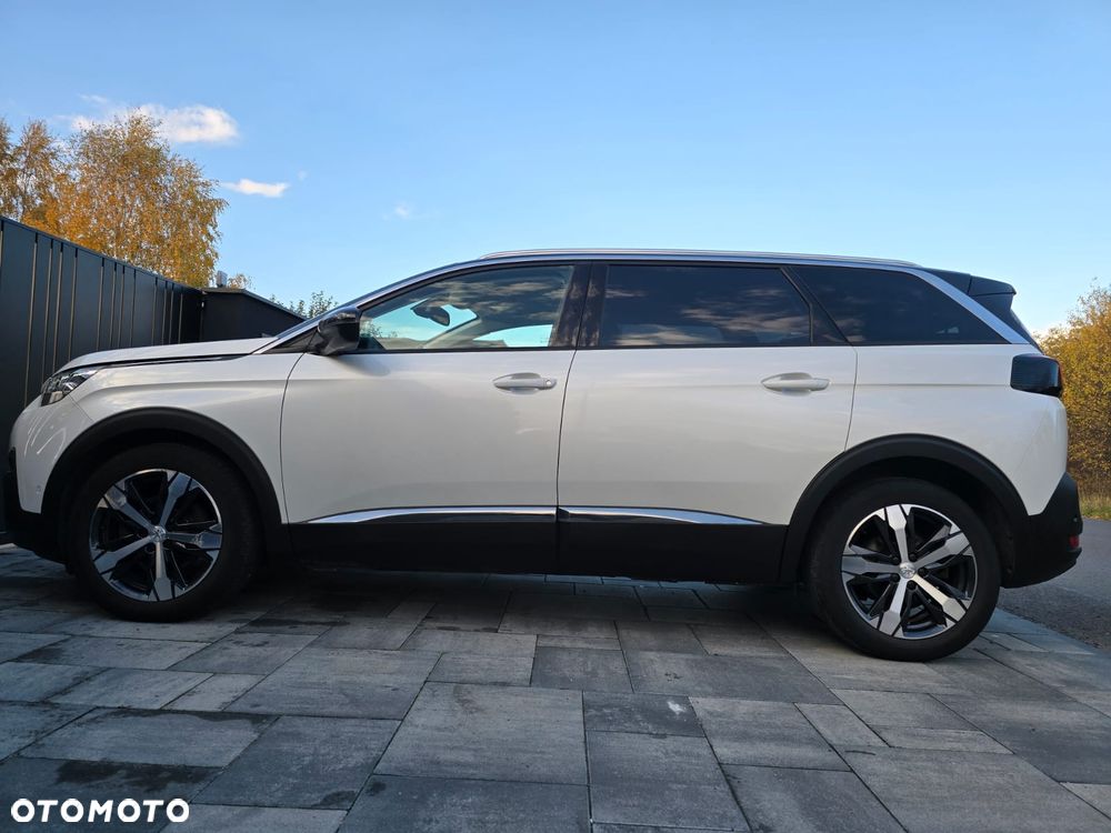 Peugeot 5008 - 9