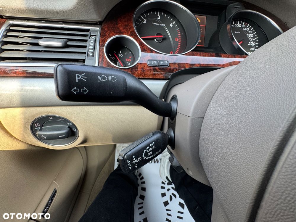 Audi A8 3.0 TDI L Quattro - 28