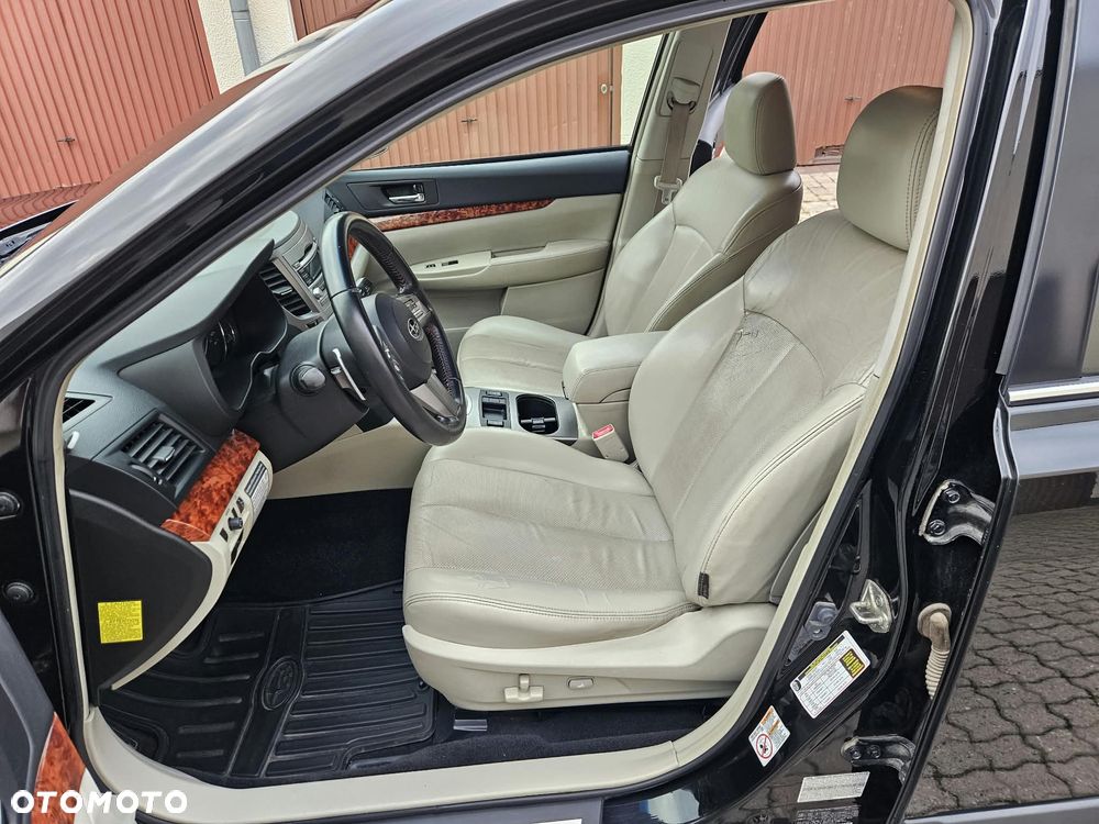 Subaru Outback - 29