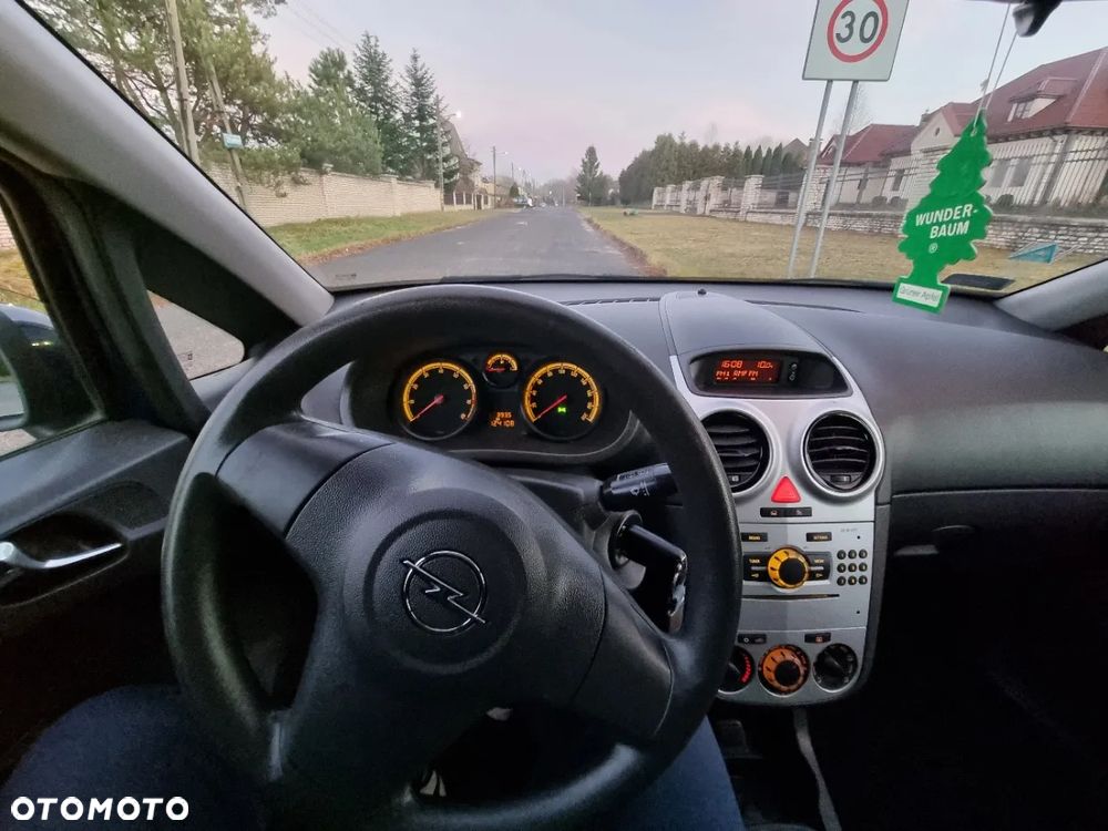 Opel Corsa 1.2 16V Enjoy - 7