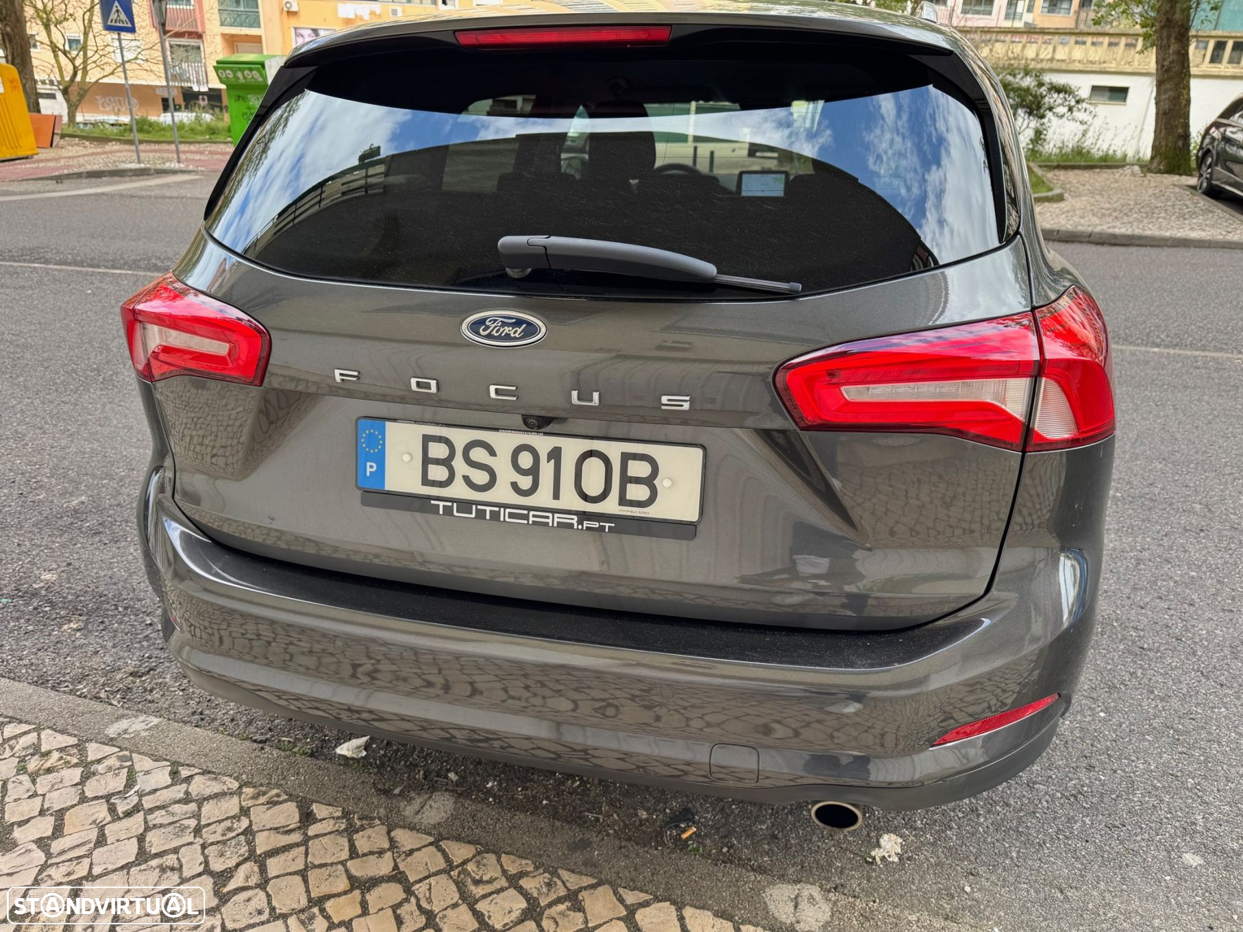 Ford Focus SW 1.5 TDCi EcoBlue Active - 6