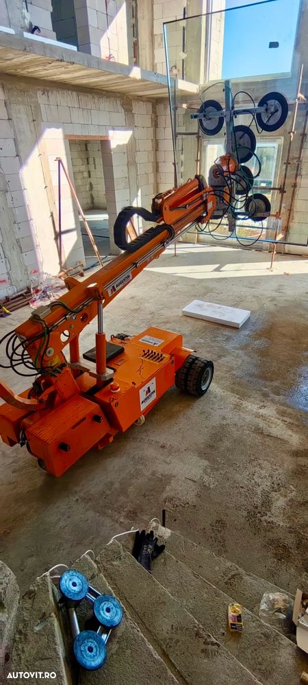 Robot sticla ridica 1000Kg - 7