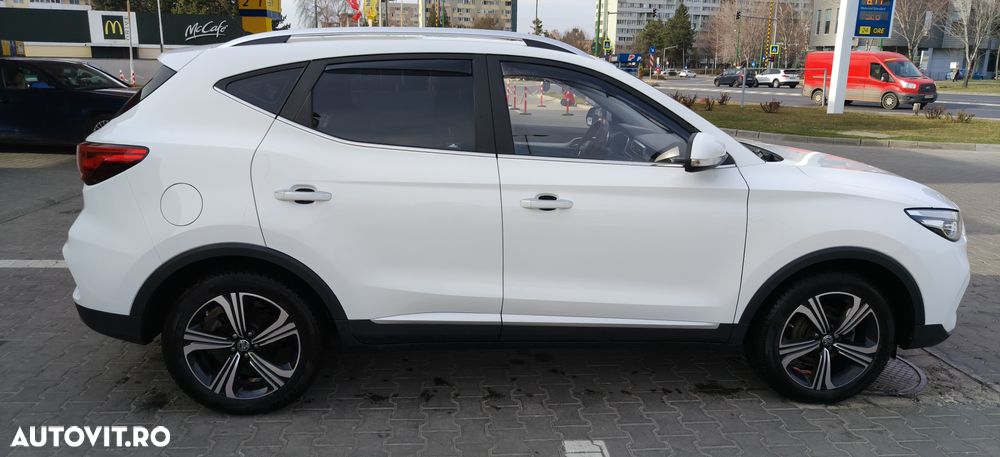 MG ZS 1.5 GSL 5MT Excite - 6