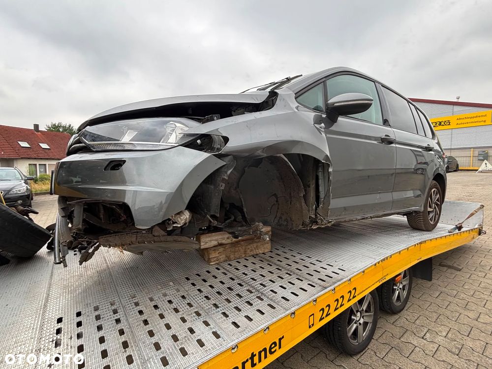 Volkswagen Touran 2.0 TDI SCR (BlueMotion Technology) DSG Highline - 10