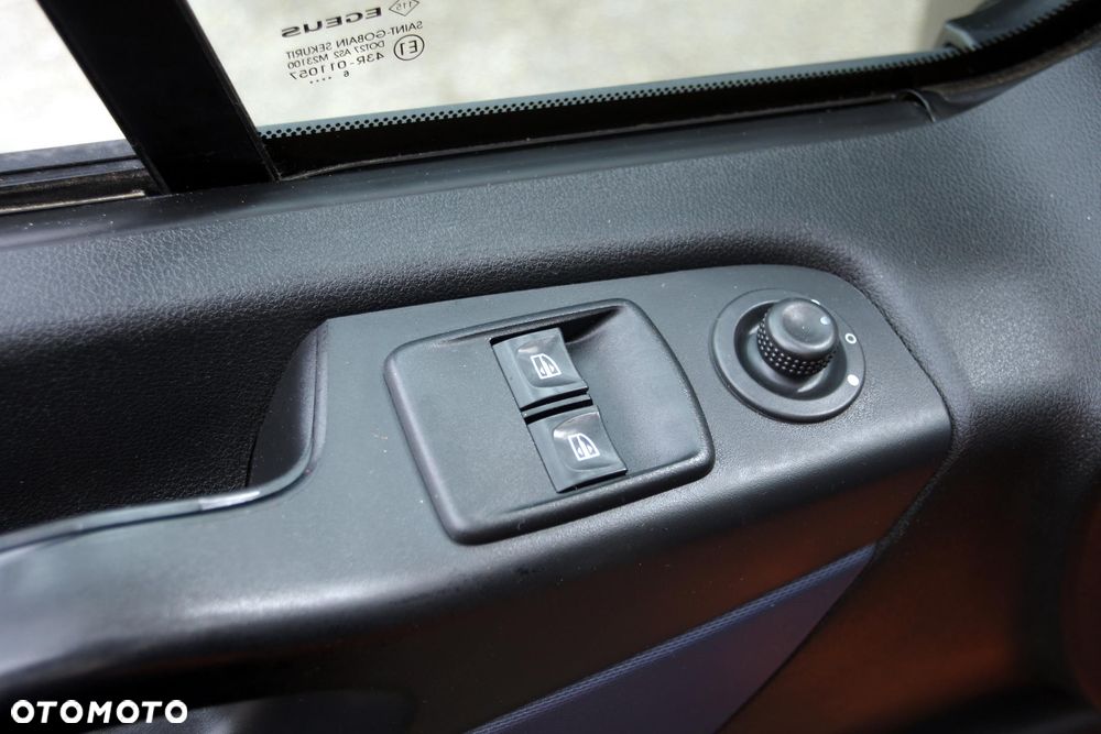 Renault Trafic Vivaro Klima Tempomat z Niemiec - 30