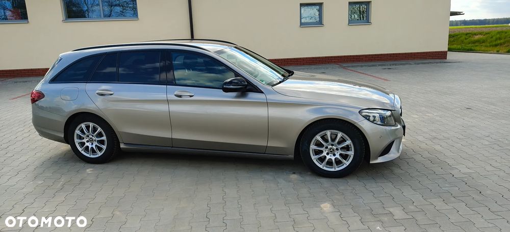 Mercedes-Benz Klasa C 220 d 9G-TRONIC - 2