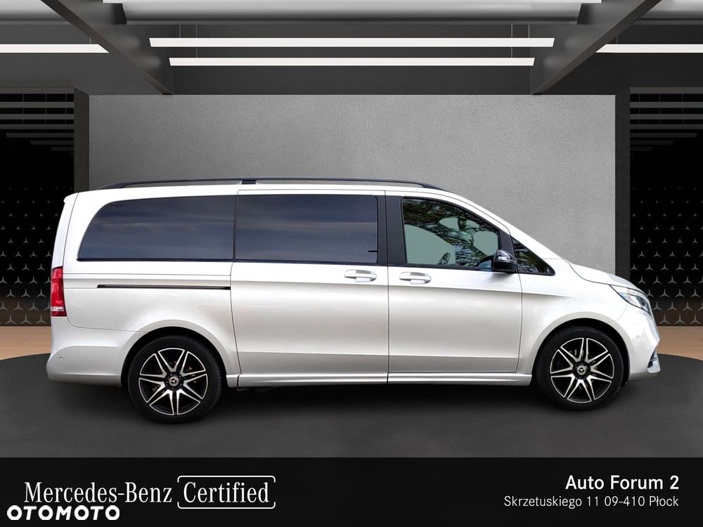 Mercedes-Benz Klasa V - 6