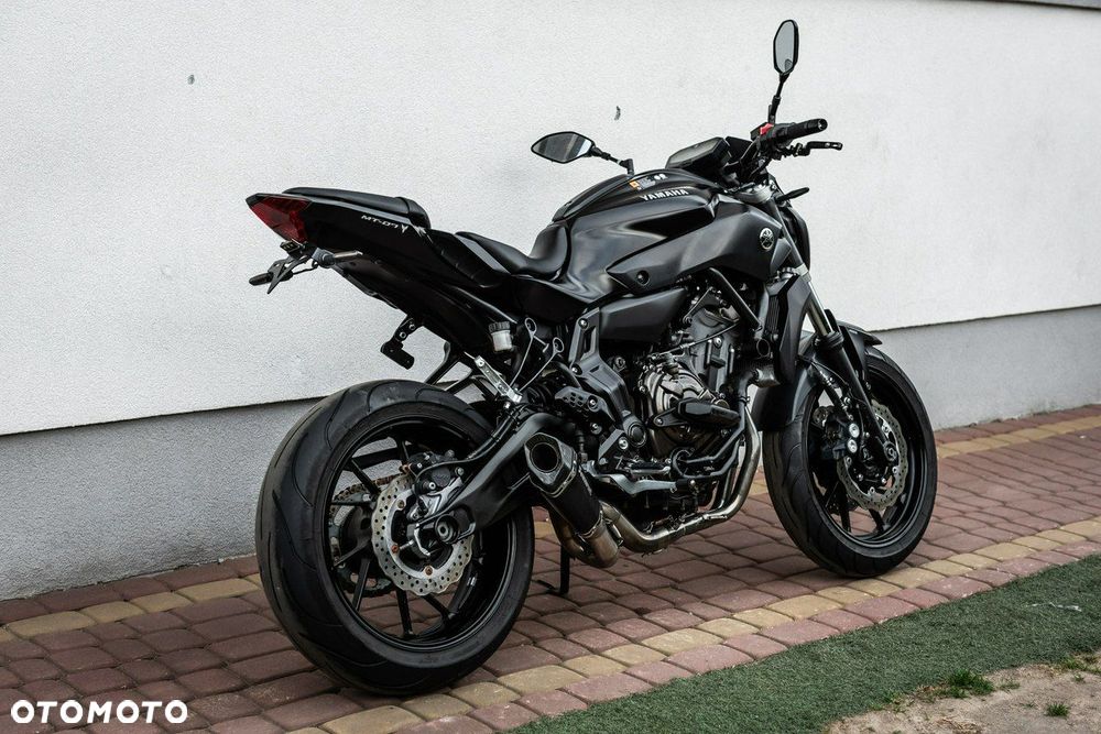 Yamaha MT - 4