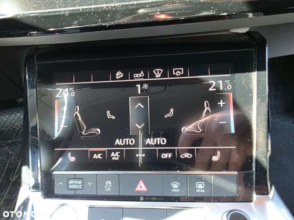 EKRAN PANEL NAWIEWÓW KLIMATYZACJI MMI AUDI E TRON 55 QUATTRO