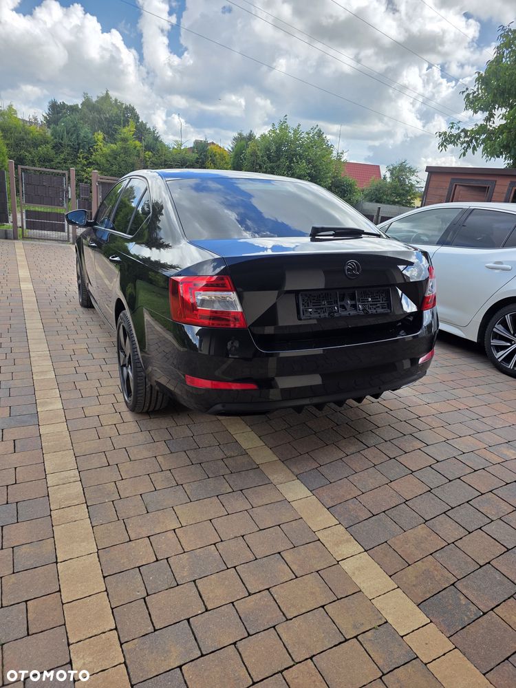 Skoda Octavia 1.4 TSI Elegance DSG - 4