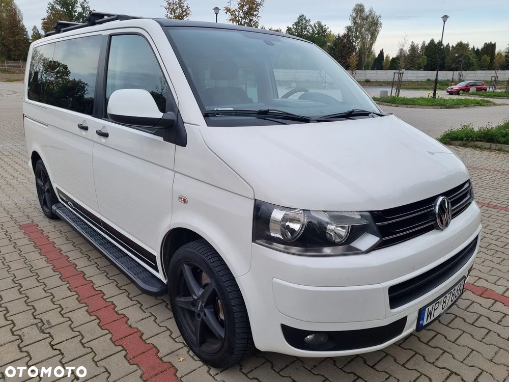 Volkswagen Multivan - 1