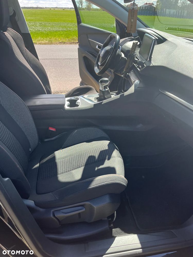 Peugeot 3008 1.6 BlueHDi Allure S&S - 12